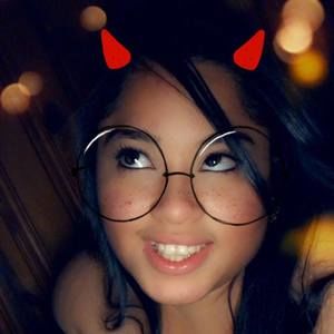 Meet your Posher, Daniela